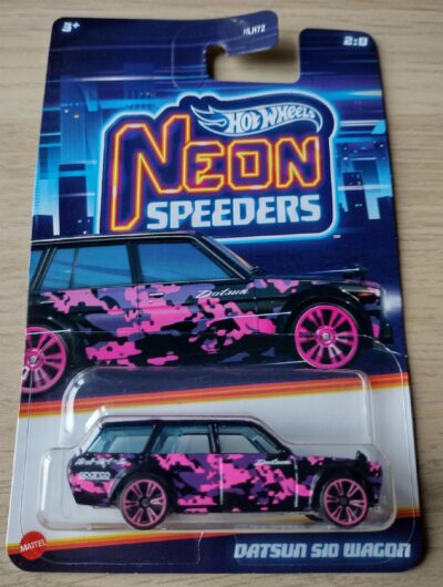 HOT WHEELS Neon Speeders – Datsun 510 Wagon