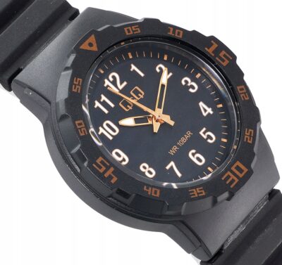 Q&Q Zegarek Wodoszczelny VR19-019